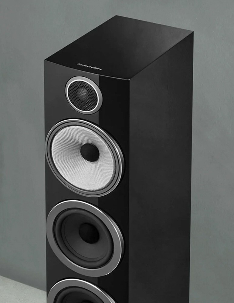 BOWERS & WILKINS Bowers & Wilkins 704 S3 — štíhlé podlahové repro s Aerofoil basy