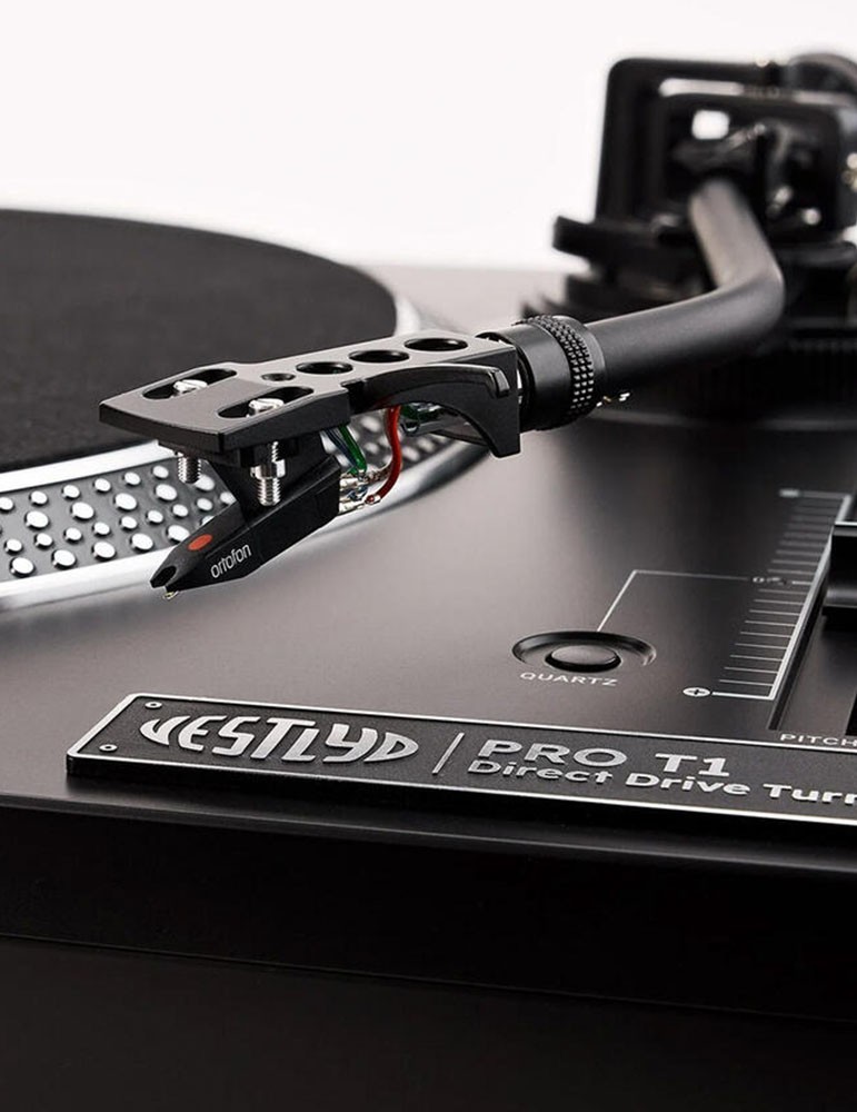ARGON AUDIO Vestlyd PRO T1 gramofon s přímým pohonem a přenoskou Ortofon OM Pro S